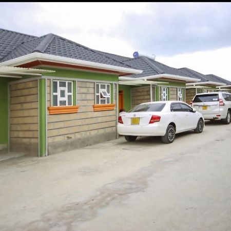 Grand Amoena Guest House 나이바샤 외부 사진